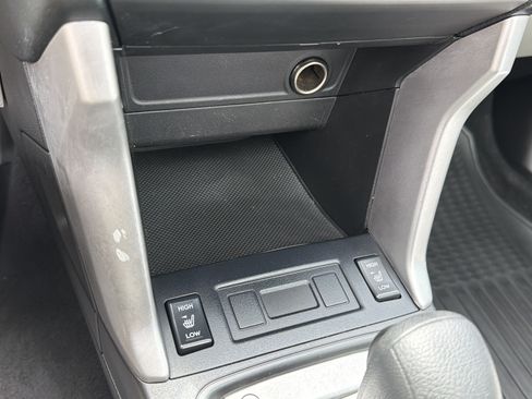 Used 2015 Subaru Forester 2.5i Premium AWD/4WD image 22
