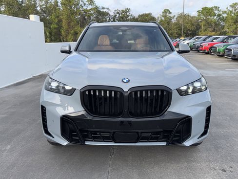 New 2026 BMW X5 sDrive40i w/ M Sport Package image 2