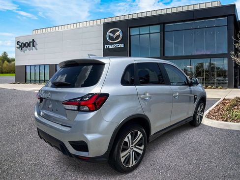 Used 2024 Mitsubishi Outlander Sport SE AWD/4WD image 3