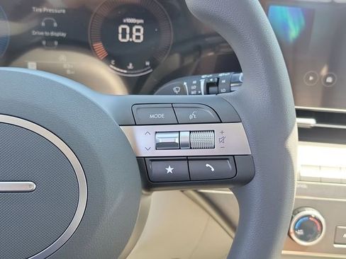 New 2026 Hyundai Kona SE FWD image 8