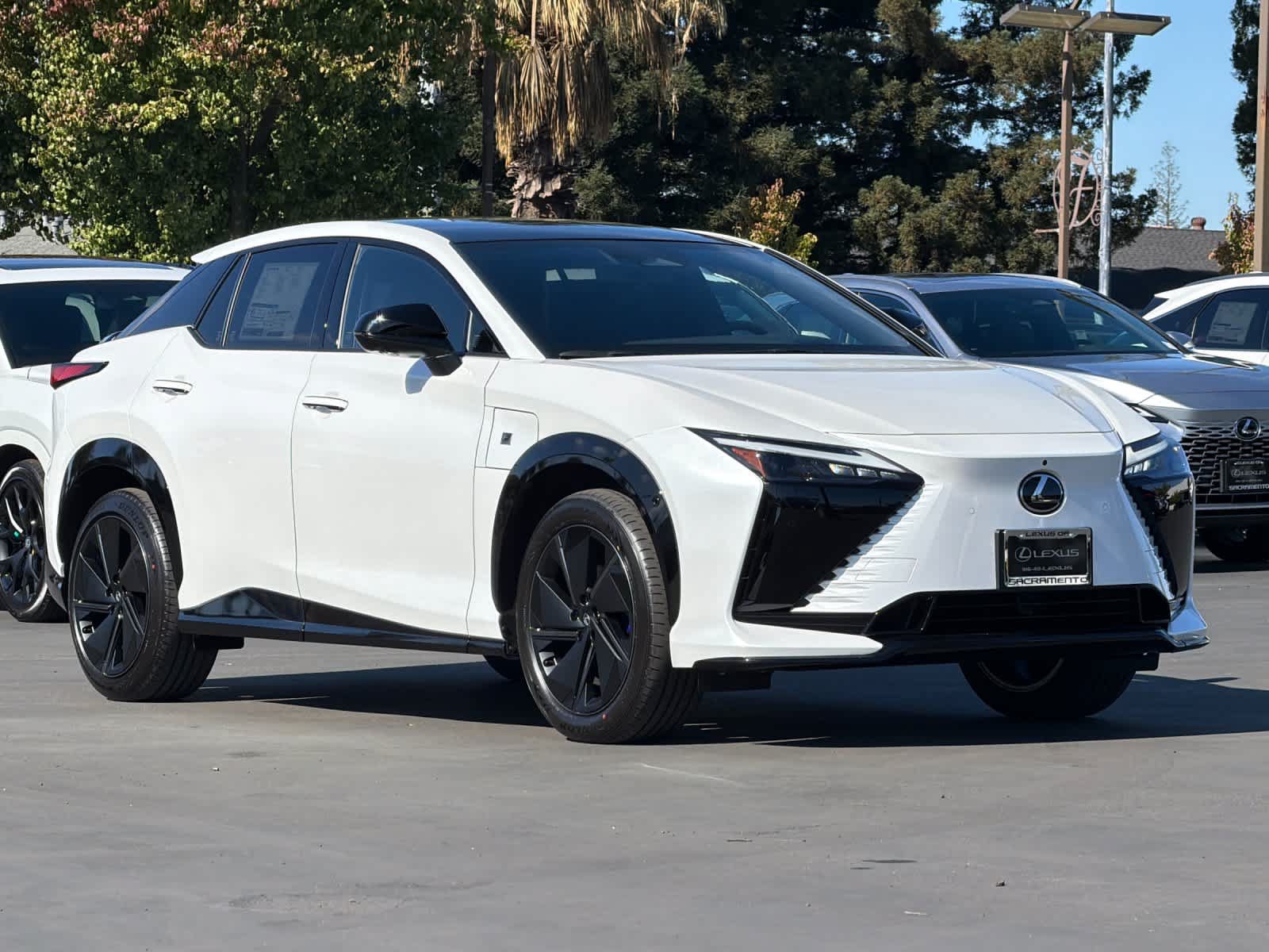 New 2026 Lexus RZ 450e AWD w/ Luxury Package image 5