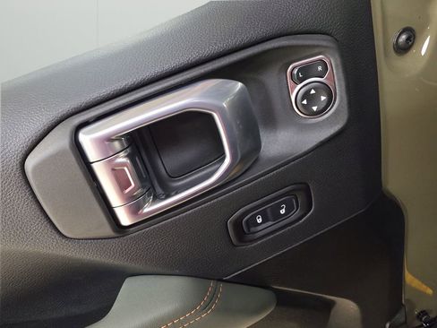 New 2026 Jeep Gladiator Mojave AWD/4WD image 15