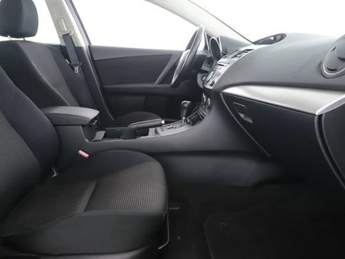 Used 2013 MAZDA MAZDA3 i Touring FWD image 27