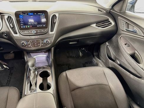 Used 2024 Chevrolet Malibu LT FWD image 22