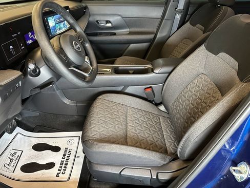 Used 2025 Nissan Kicks SV FWD image 20