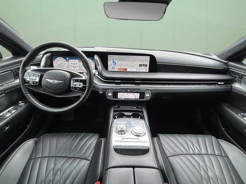 Used 2024 Genesis G90 3.5T image 24