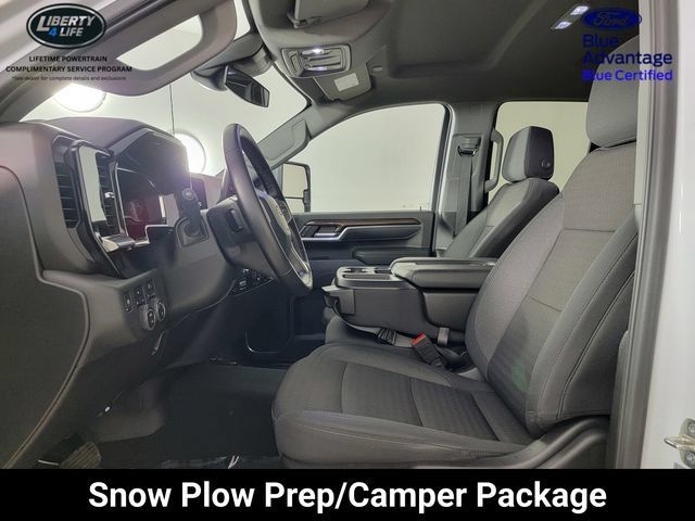 Used 2024 Chevrolet Silverado 2500 LT w/ Snow Plow Prep/Camper Package AWD/4WD image 14