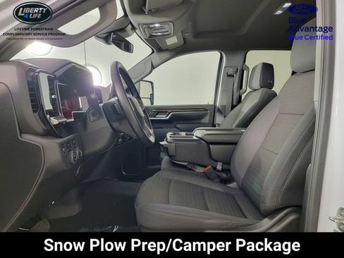 Used 2024 Chevrolet Silverado 2500 LT w/ Snow Plow Prep/Camper Package AWD/4WD image 14