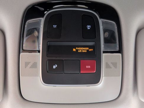 Used 2025 Hyundai Tucson SEL AWD/4WD image 21