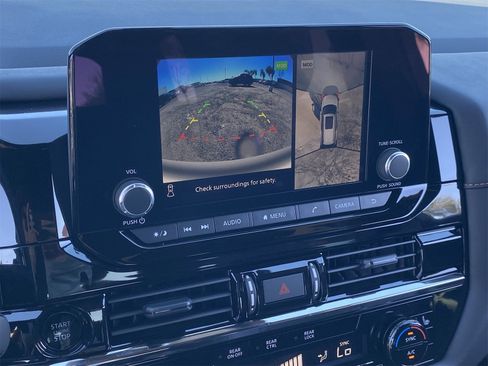 New 2025 Nissan Pathfinder Rock Creek image 28