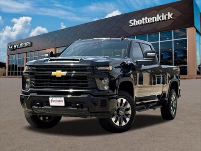 Used 2025 Chevrolet Silverado 2500 Custom w/ Custom Value Package