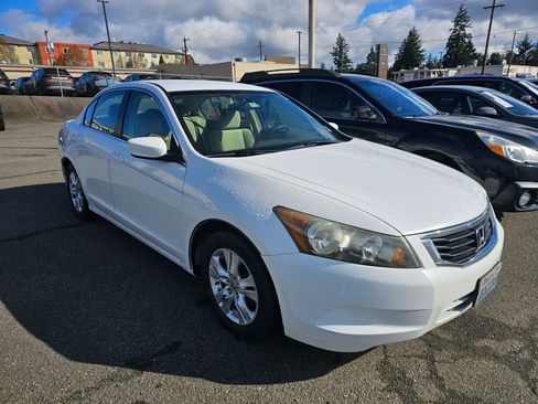 Used 2009 Honda Accord LX-P image 1