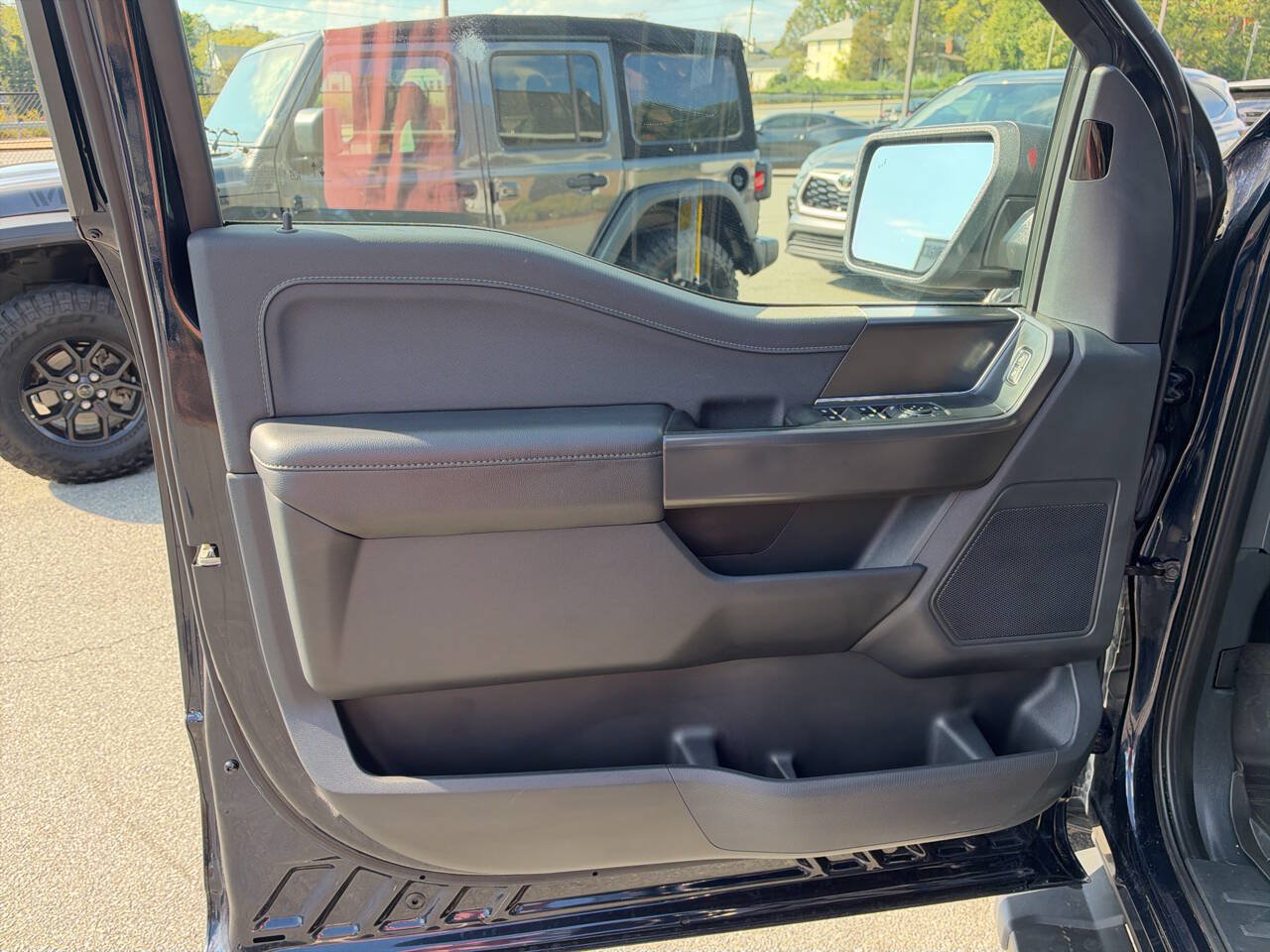 Used 2024 Ford F150 XLT w/ Equipment Group 302A MID AWD/4WD image 29