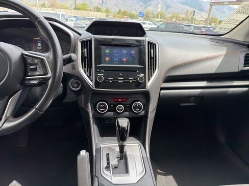Used 2020 Subaru Crosstrek 2.0i Premium w/ Moonroof Package 2 AWD/4WD image 25