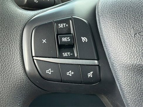 Used 2022 Ford Maverick XLT image 23