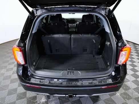 Certified 2023 Ford Explorer XLT w/ Equipment Group 202A AWD/4WD image 8
