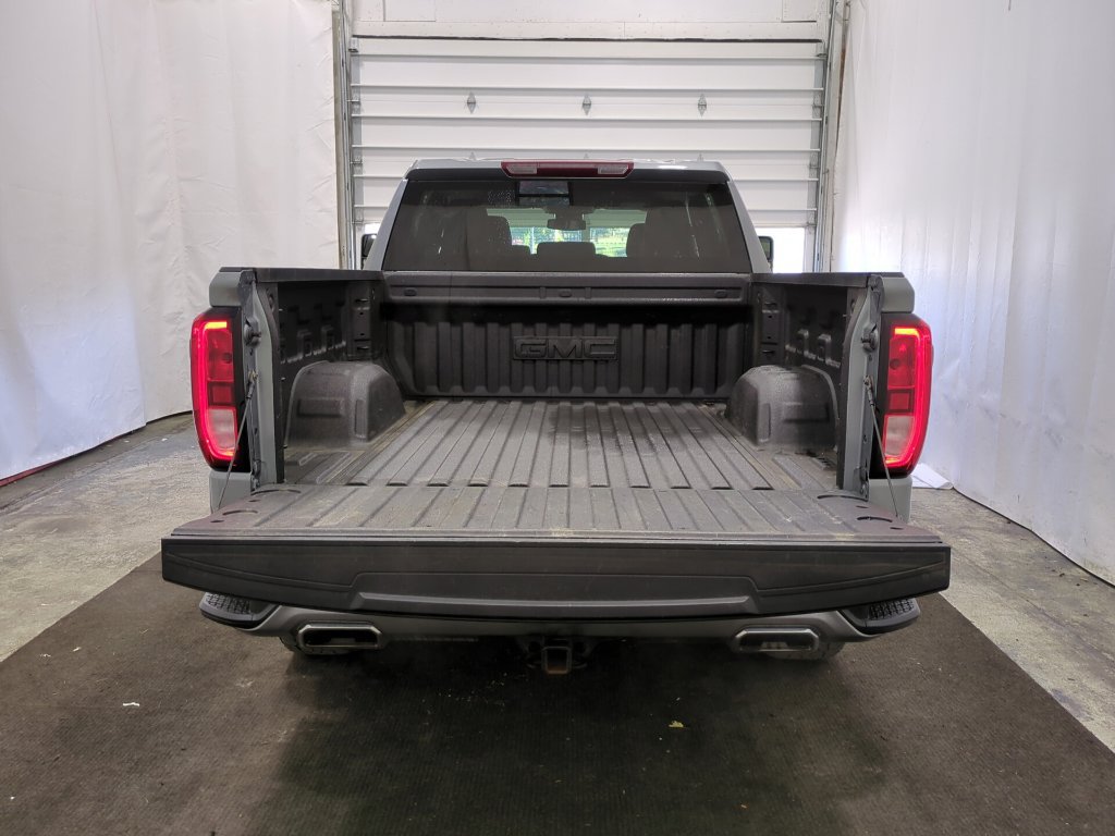 Used 2024 GMC Sierra 1500 Elevation w/ LPO, Elevation Black Package AWD/4WD image 20