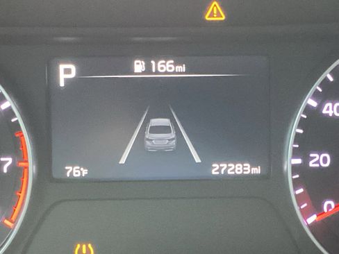 Used 2024 Kia Forte LXS image 2