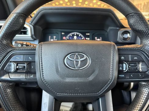 Used 2024 Toyota Tacoma SR5 AWD/4WD image 28