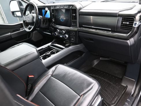 Used 2023 Ford F250 Lariat w/ Lariat Ultimate Package AWD/4WD image 42
