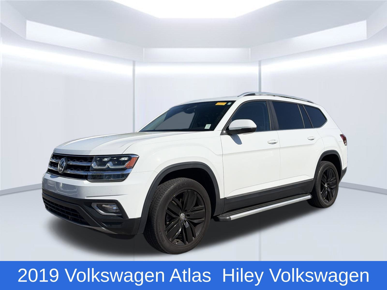 Used 2019 Volkswagen Atlas SEL FWD image 1
