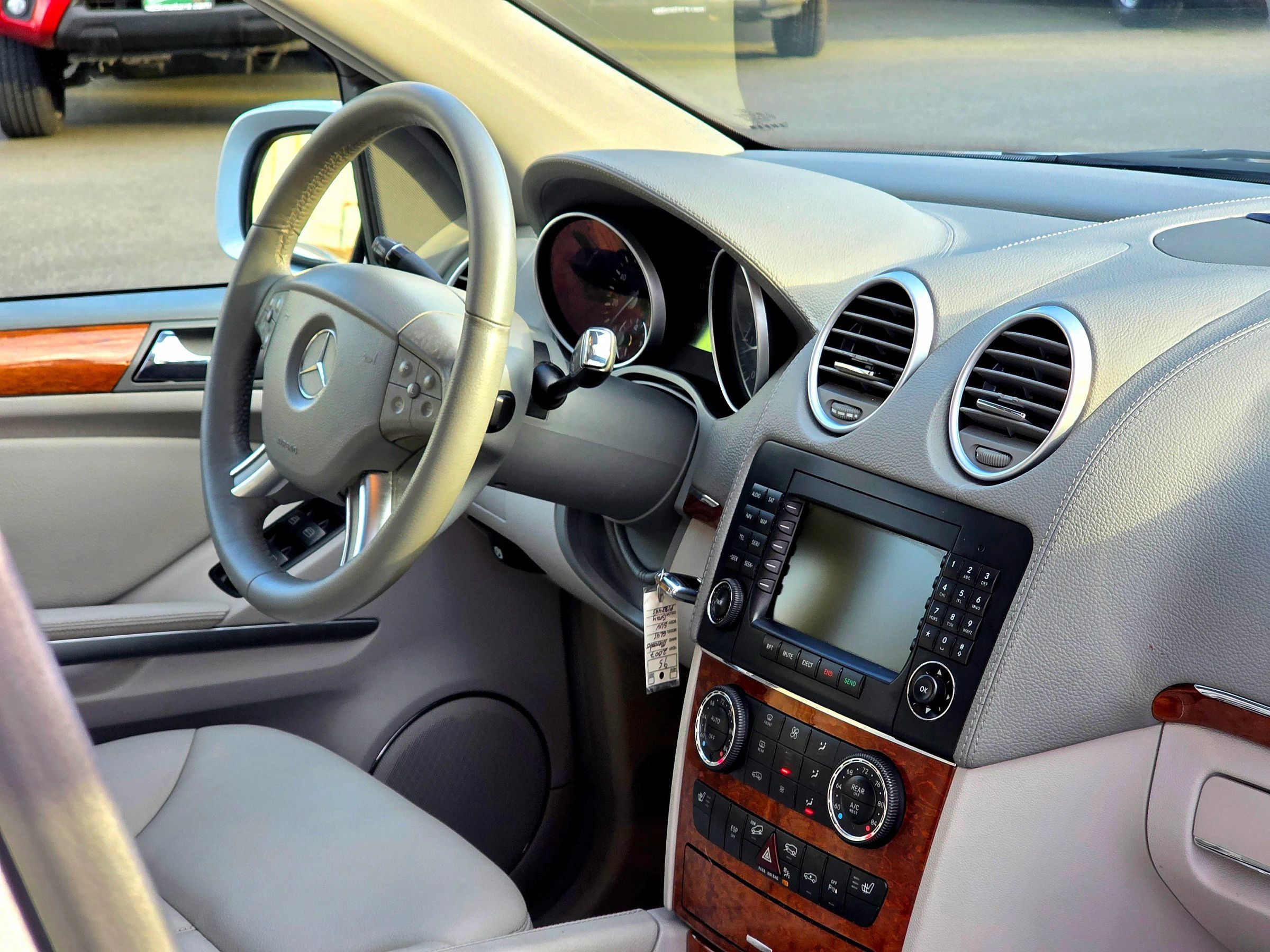 Used 2007 Mercedes-Benz GL 450 4MATIC image 17