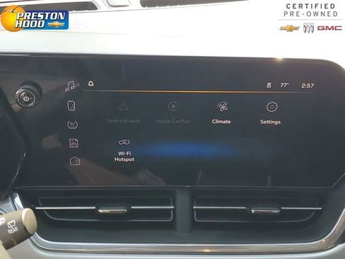 Certified 2024 Chevrolet Trax LT w/ Driver Confidence Package FWD image 23