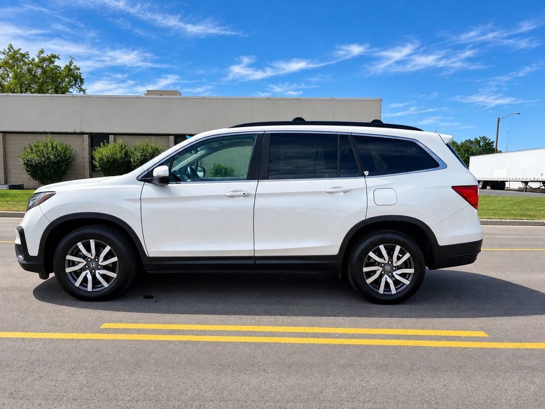 Used 2020 Honda Pilot EX-L image 3