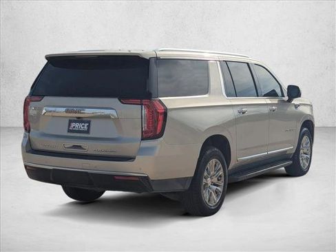 Used 2023 GMC Yukon XL Denali w/ Max Trailering Package AWD/4WD image 5