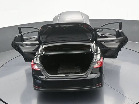 Used 2025 Toyota Camry LE image 65