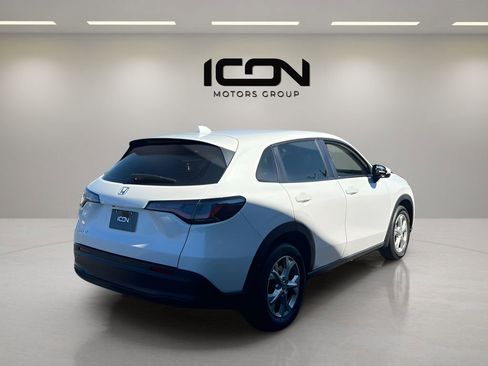 Used 2025 Honda HR-V LX image 6