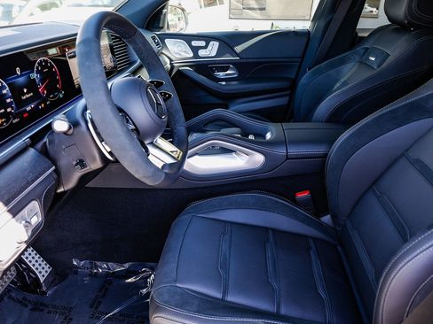 New 2025 Mercedes-Benz GLE 53 AMG 4MATIC Coupe image 19