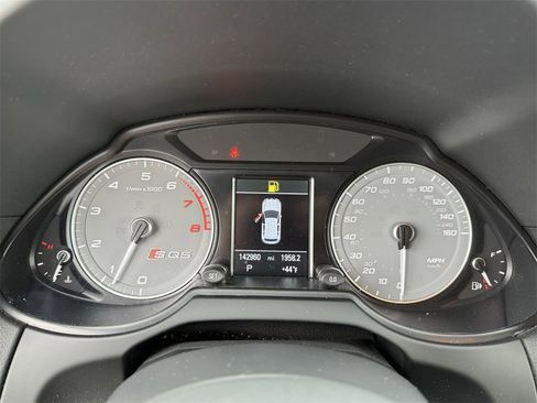 Used 2017 Audi SQ5 Premium Plus w/ Technology Package image 17