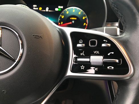 Used 2022 Mercedes-Benz GLC 300 4MATIC w/ Driver Assistance Package image 22