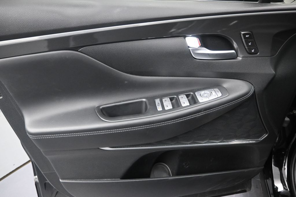 Used 2023 Hyundai Santa Fe Calligraphy FWD image 11