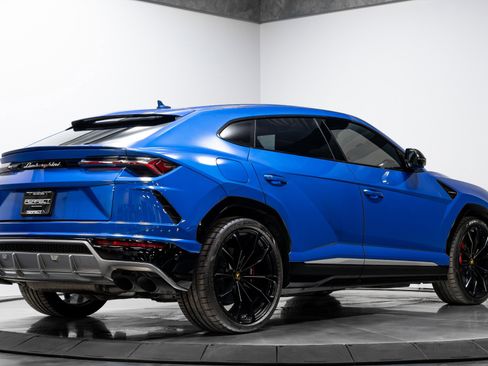 Used 2019 Lamborghini Urus image 14