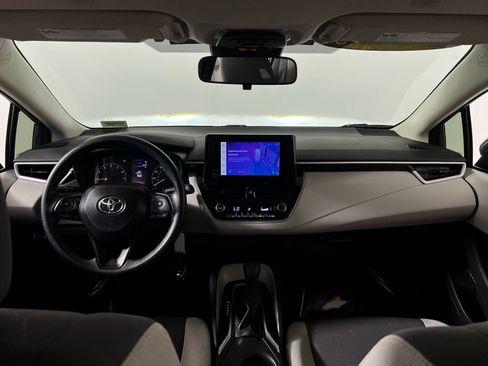 Certified 2025 Toyota Corolla LE FWD image 21