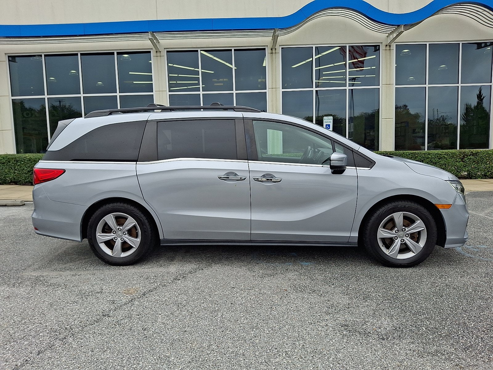 Used 2020 Honda Odyssey EX-L image 7