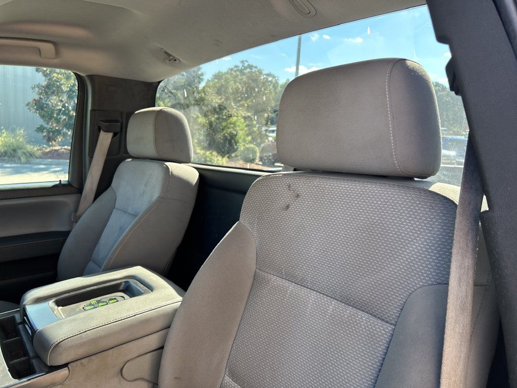 Used 2014 Chevrolet Silverado 1500 W/T RWD image 9