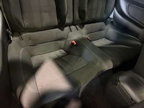 Used 2019 Ford Mustang Coupe image 29