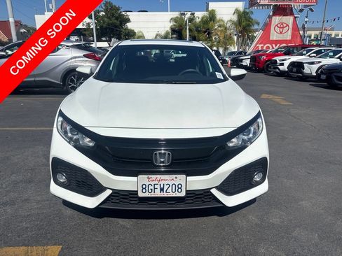 Used 2018 Honda Civic EX image 9
