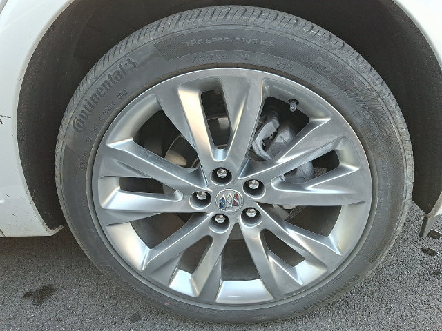 Used 2023 Buick Envision Avenir AWD/4WD image 7