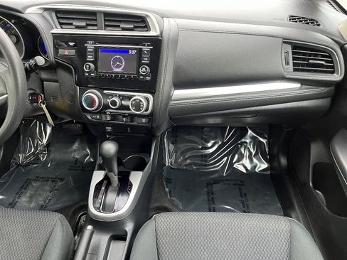 Used 2018 Honda Fit LX image 21