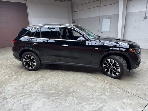 New 2025 Mercedes-Benz GLC 350e 4MATIC image 6