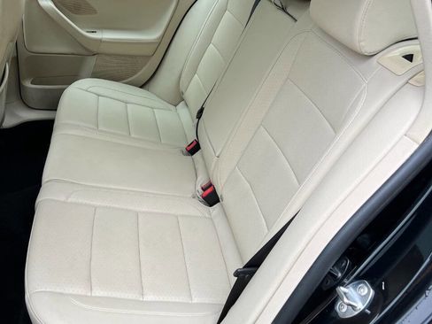 Used 2012 Volkswagen Jetta SE image 14