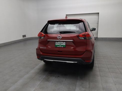 Used 2017 Nissan Rogue S image 7