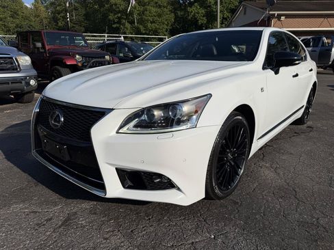 Used 2015 Lexus LS 460 AWD image 3