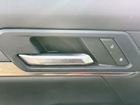 Used 2025 GMC Terrain Elevation image 24