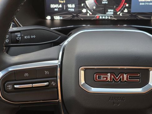 Used 2024 GMC Canyon Elevation w/ Trailering Package image 15