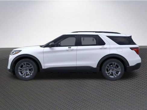 New 2026 Ford Explorer Active w/ Active Comfort Package AWD/4WD image 3